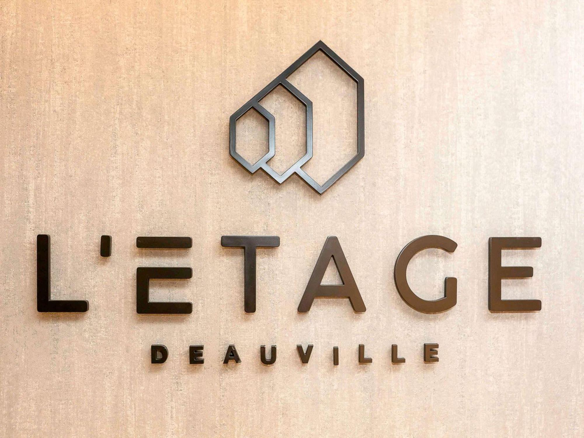 Novotel Deauville Plage Exterior photo