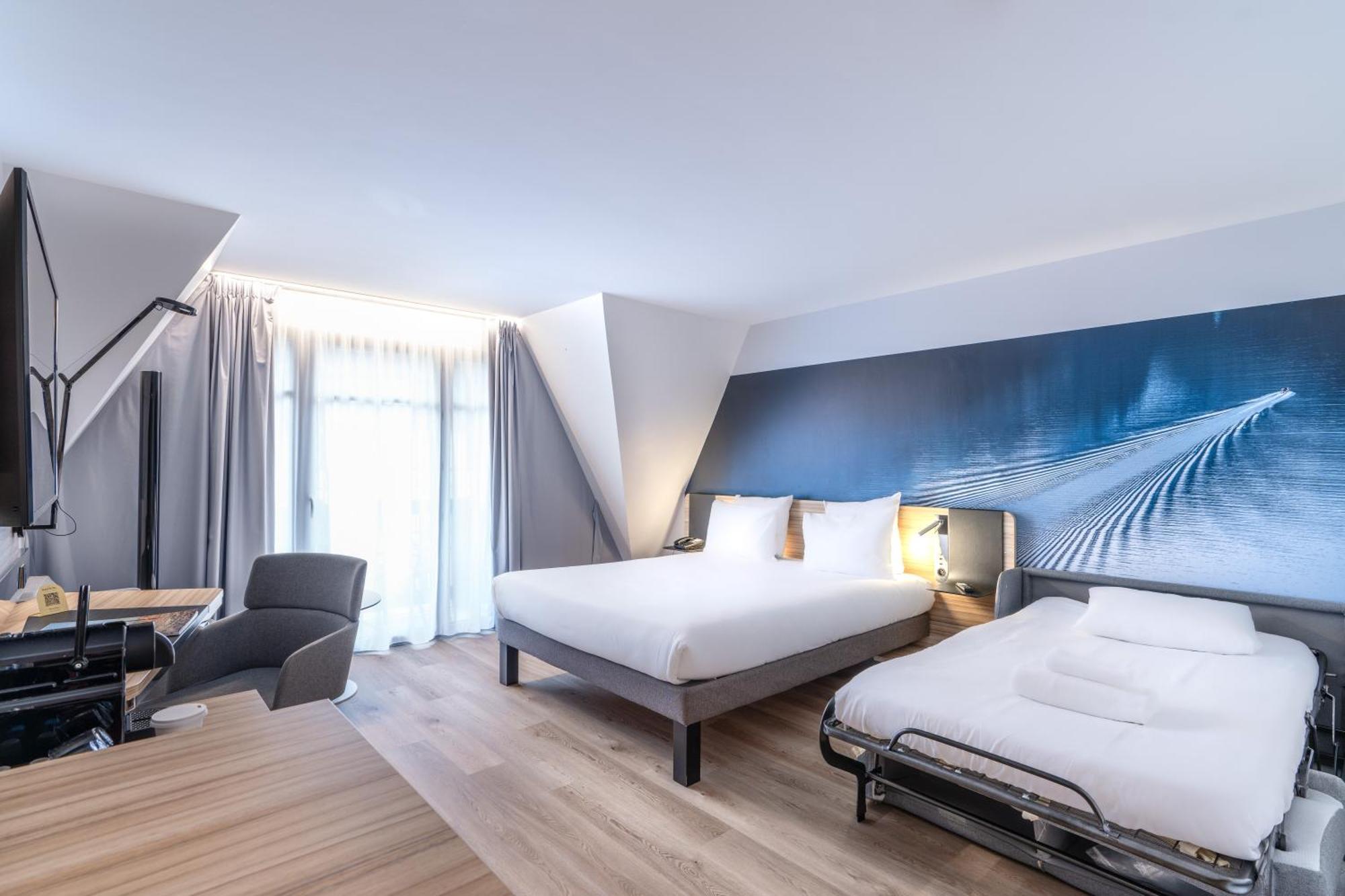 Novotel Deauville Plage Exterior photo