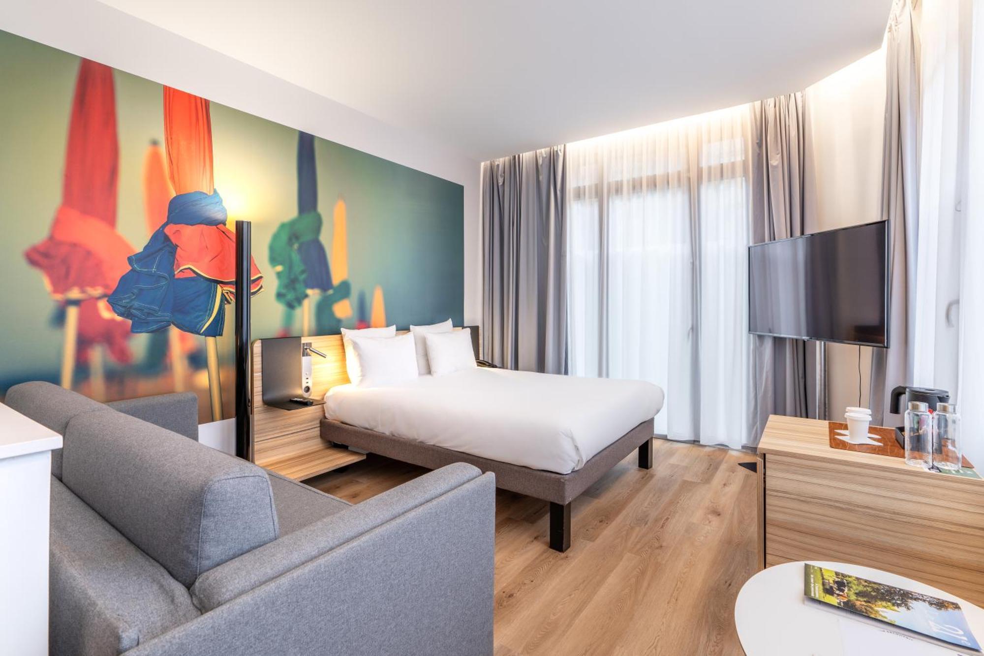 Novotel Deauville Plage Exterior photo